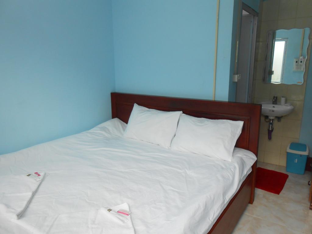Lucky Backpacker Hostel Viêng Chăn Phòng bức ảnh